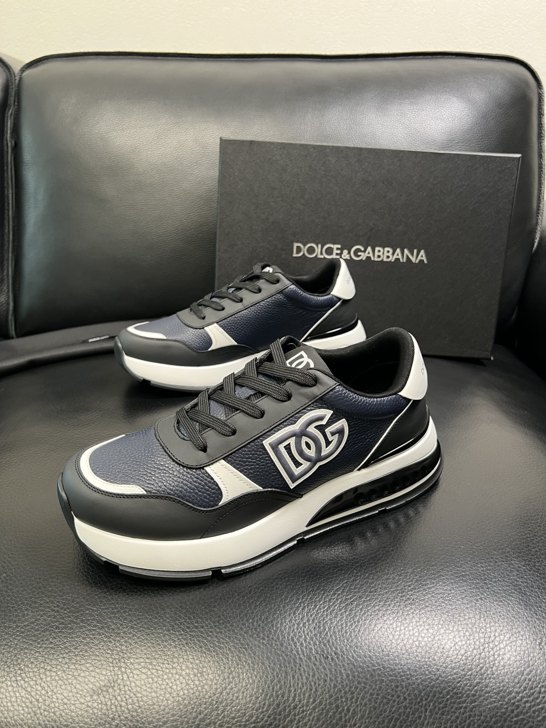 olce & Gabbana shoe